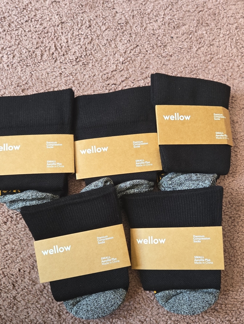 Wellow Premium Compression Socks Aerolite Plus Size Small - Black (Set Of Five)